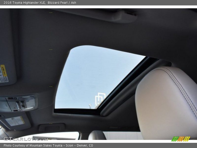 Blizzard Pearl / Ash 2016 Toyota Highlander XLE