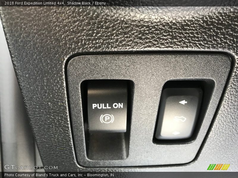 Shadow Black / Ebony 2018 Ford Expedition Limited 4x4