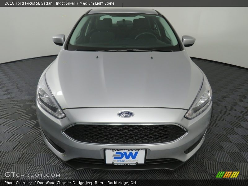 Ingot Silver / Medium Light Stone 2018 Ford Focus SE Sedan