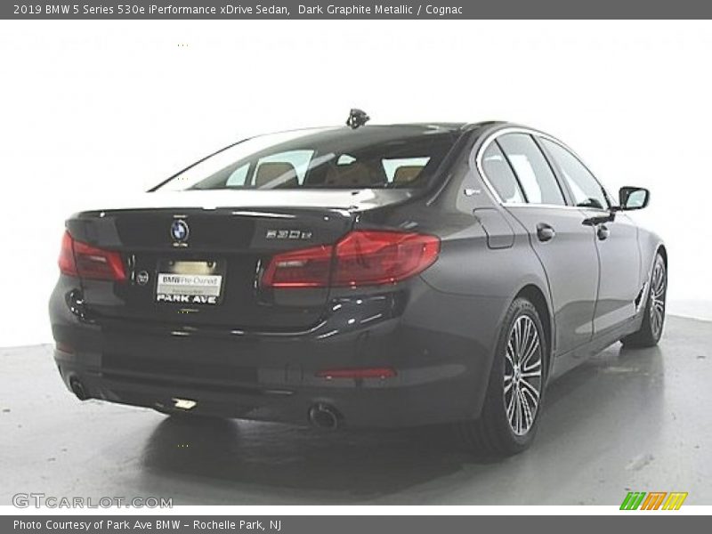 Dark Graphite Metallic / Cognac 2019 BMW 5 Series 530e iPerformance xDrive Sedan
