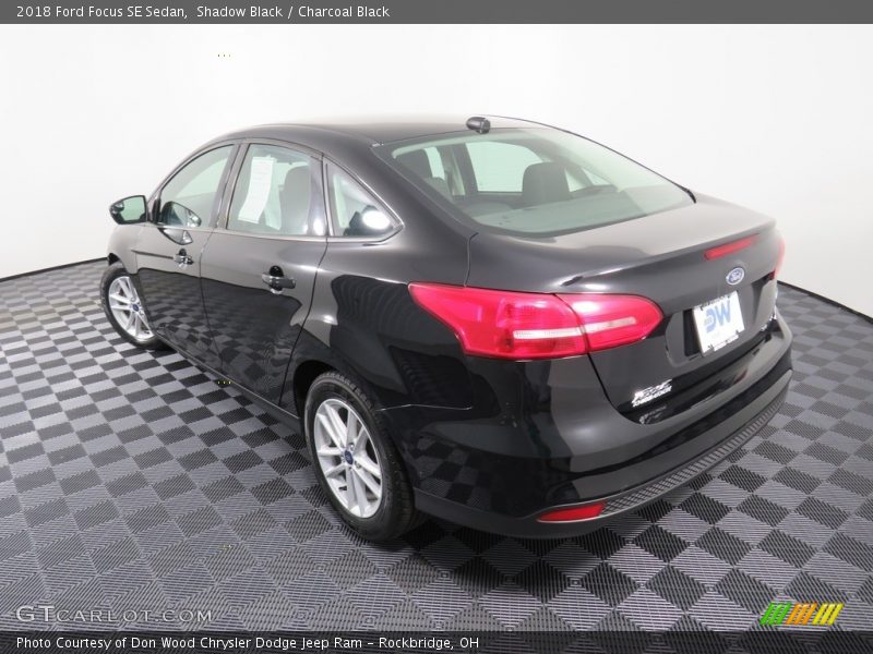 Shadow Black / Charcoal Black 2018 Ford Focus SE Sedan