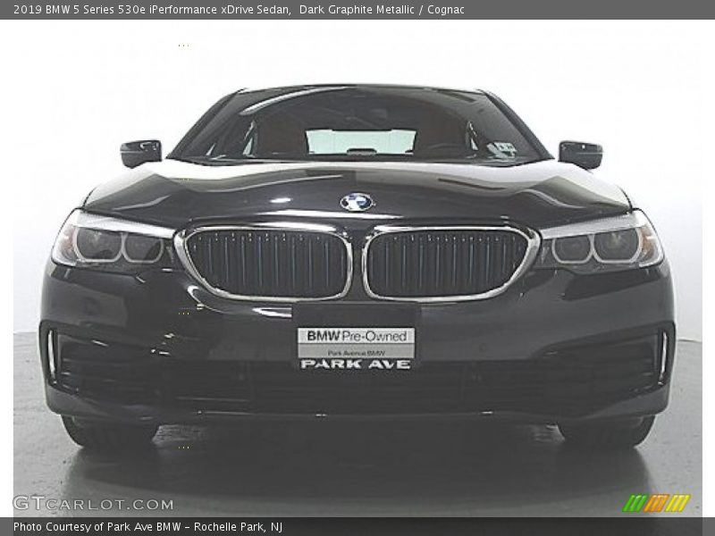 Dark Graphite Metallic / Cognac 2019 BMW 5 Series 530e iPerformance xDrive Sedan