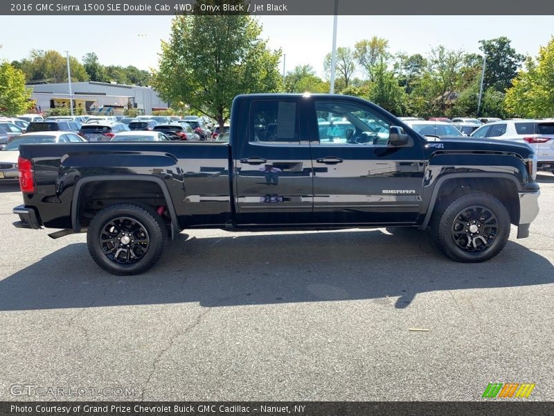 Onyx Black / Jet Black 2016 GMC Sierra 1500 SLE Double Cab 4WD