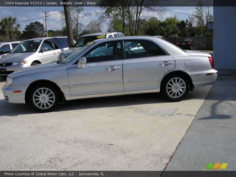 Metallic Silver / Black 2004 Hyundai XG350 L Sedan