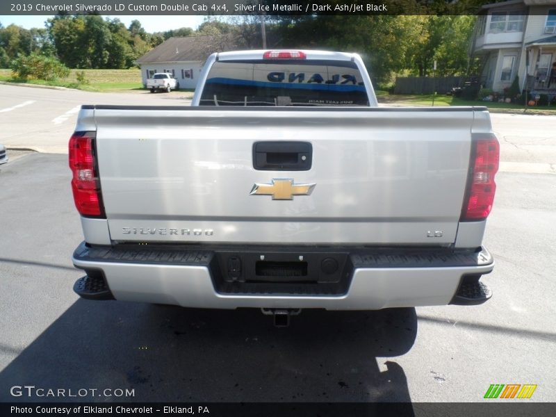 Silver Ice Metallic / Dark Ash/Jet Black 2019 Chevrolet Silverado LD Custom Double Cab 4x4
