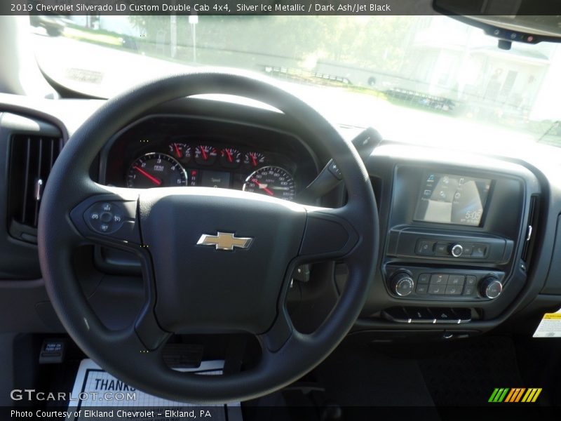 Silver Ice Metallic / Dark Ash/Jet Black 2019 Chevrolet Silverado LD Custom Double Cab 4x4