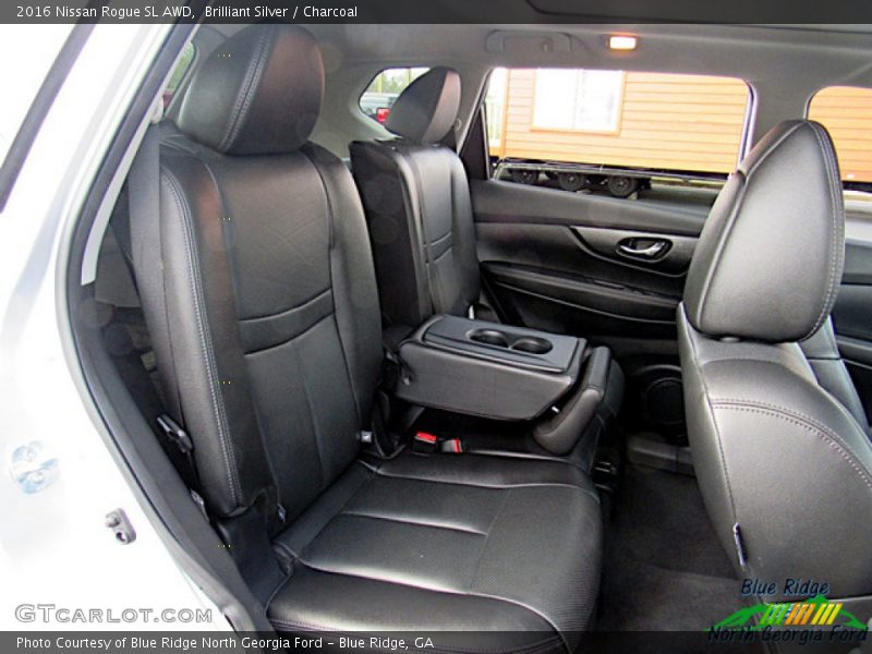 Brilliant Silver / Charcoal 2016 Nissan Rogue SL AWD