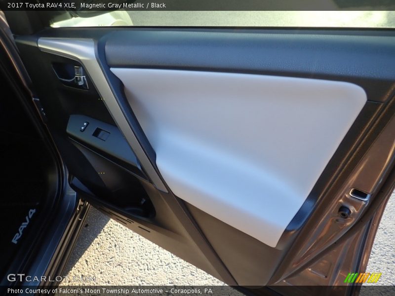 Magnetic Gray Metallic / Black 2017 Toyota RAV4 XLE