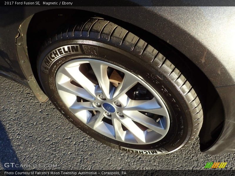 Magnetic / Ebony 2017 Ford Fusion SE