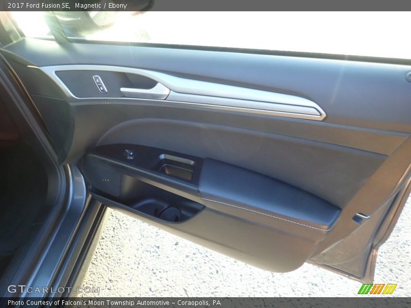 Magnetic / Ebony 2017 Ford Fusion SE