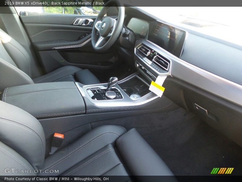 Black Sapphire Metallic / Black 2019 BMW X5 xDrive40i