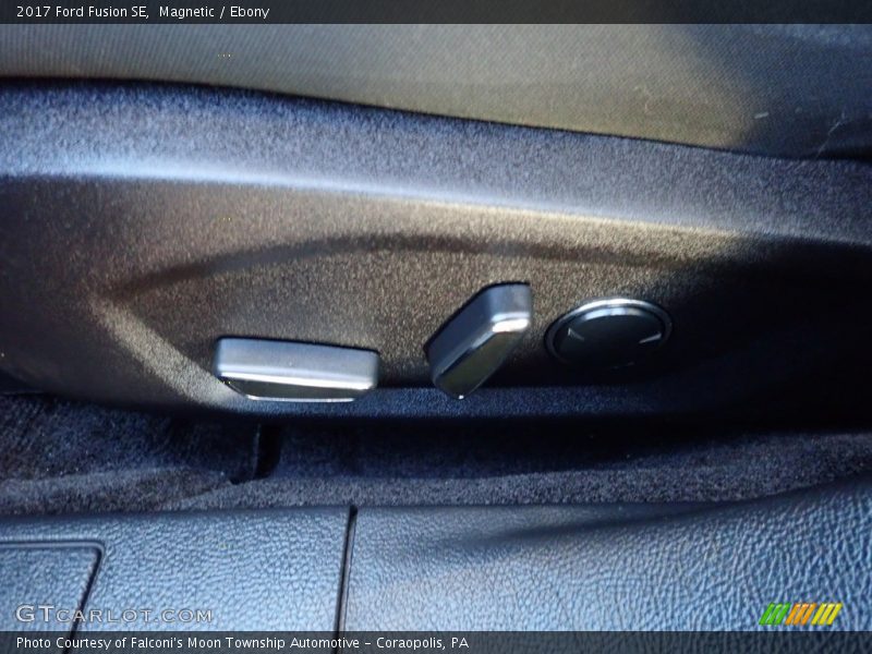 Magnetic / Ebony 2017 Ford Fusion SE