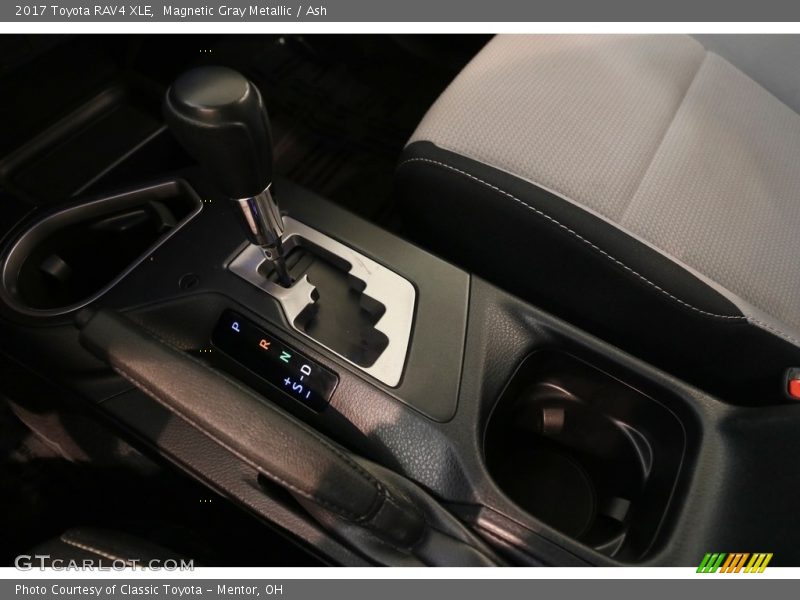 Magnetic Gray Metallic / Ash 2017 Toyota RAV4 XLE
