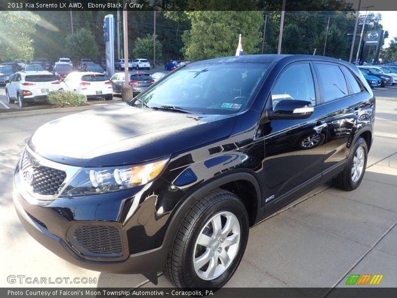 Ebony Black / Gray 2013 Kia Sorento LX AWD