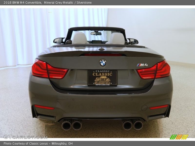 Mineral Grey Metallic / Silverstone 2018 BMW M4 Convertible