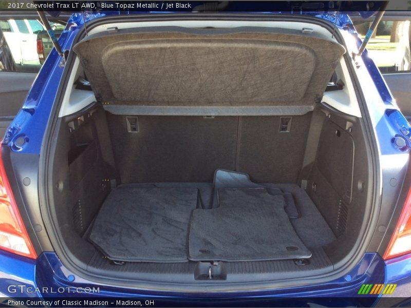 Blue Topaz Metallic / Jet Black 2017 Chevrolet Trax LT AWD