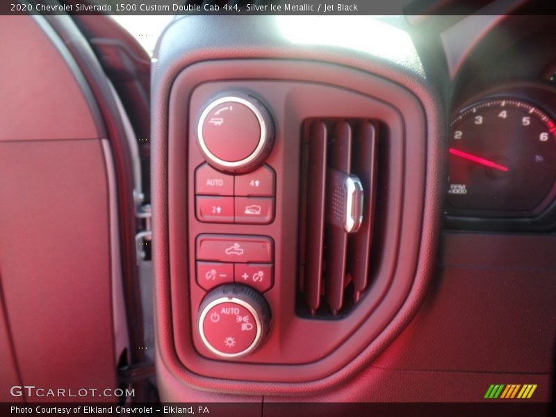 Silver Ice Metallic / Jet Black 2020 Chevrolet Silverado 1500 Custom Double Cab 4x4
