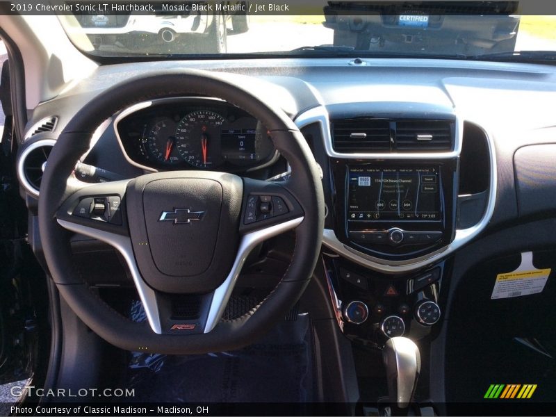 Mosaic Black Metallic / Jet Black 2019 Chevrolet Sonic LT Hatchback