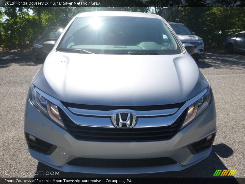 Lunar Silver Metallic / Gray 2019 Honda Odyssey LX