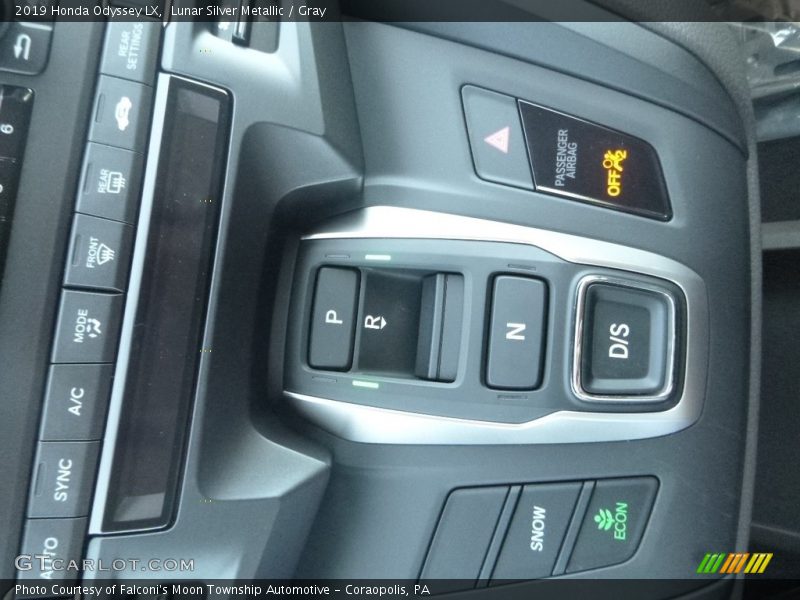 Lunar Silver Metallic / Gray 2019 Honda Odyssey LX