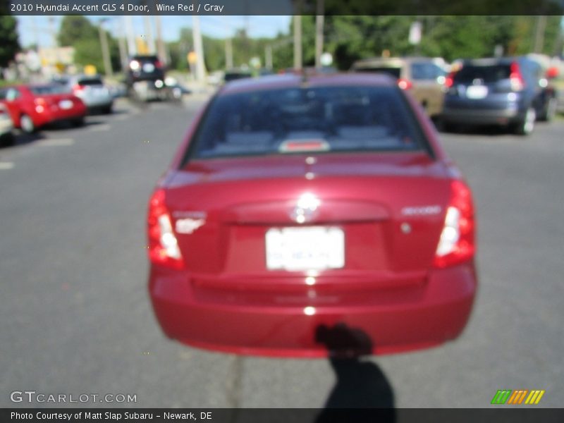 Wine Red / Gray 2010 Hyundai Accent GLS 4 Door