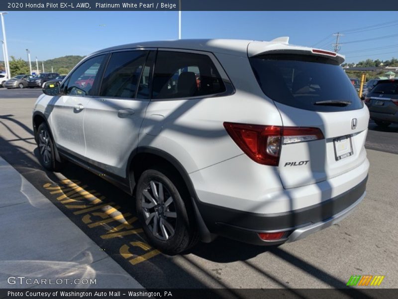 Platinum White Pearl / Beige 2020 Honda Pilot EX-L AWD