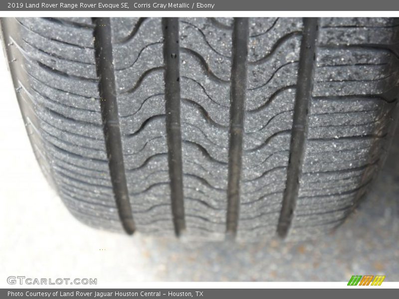 Corris Gray Metallic / Ebony 2019 Land Rover Range Rover Evoque SE