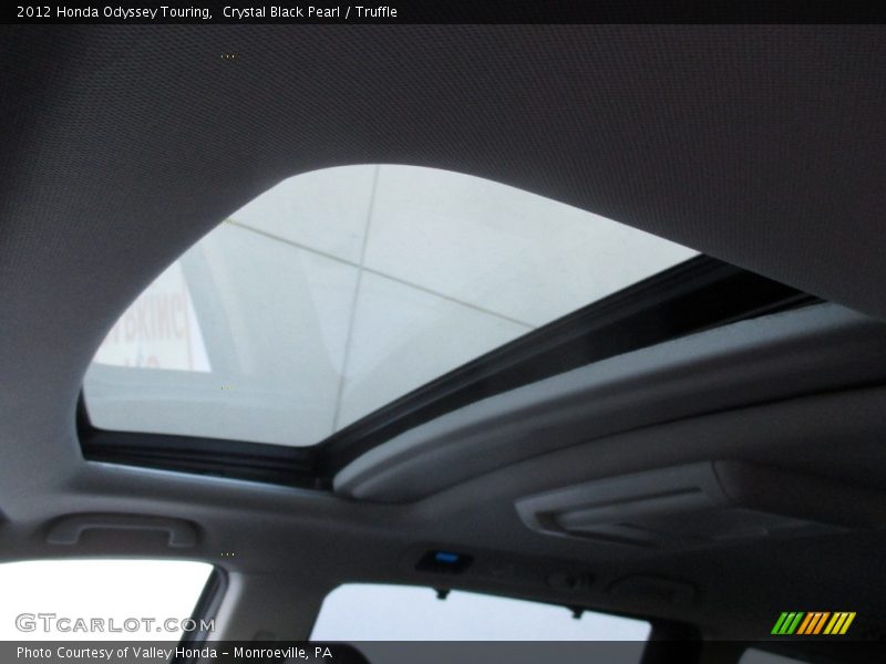 Crystal Black Pearl / Truffle 2012 Honda Odyssey Touring