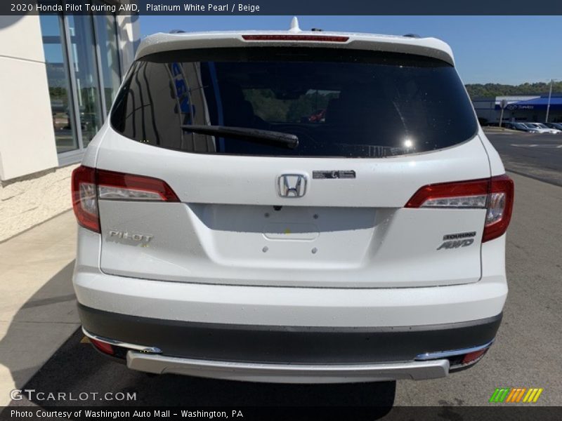 Platinum White Pearl / Beige 2020 Honda Pilot Touring AWD
