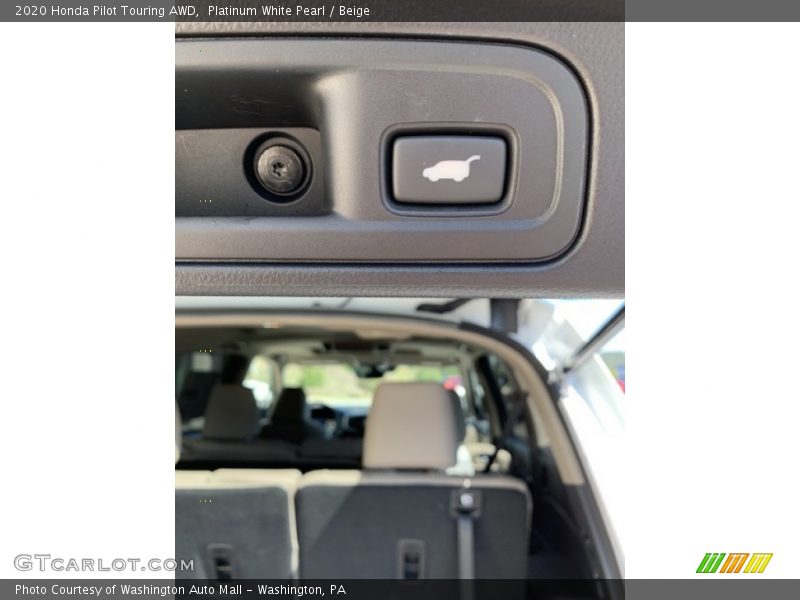 Platinum White Pearl / Beige 2020 Honda Pilot Touring AWD