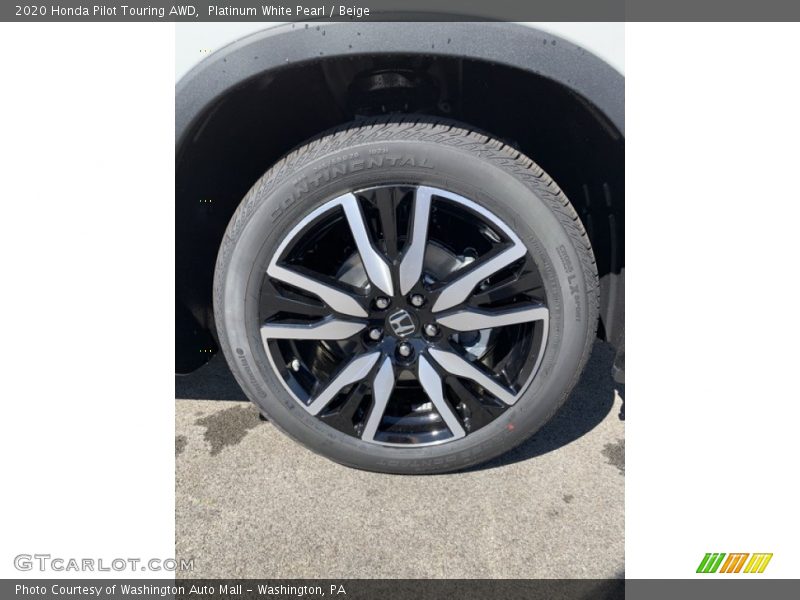 Platinum White Pearl / Beige 2020 Honda Pilot Touring AWD