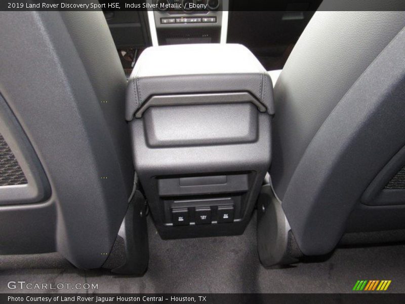 Indus Silver Metallic / Ebony 2019 Land Rover Discovery Sport HSE