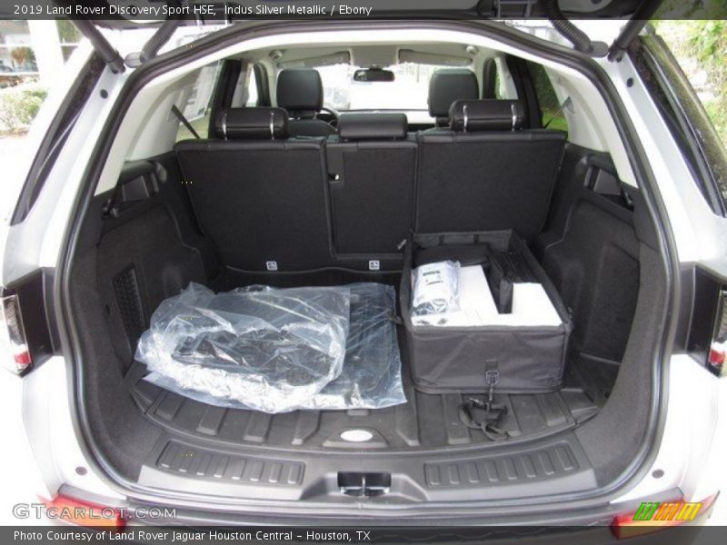 Indus Silver Metallic / Ebony 2019 Land Rover Discovery Sport HSE