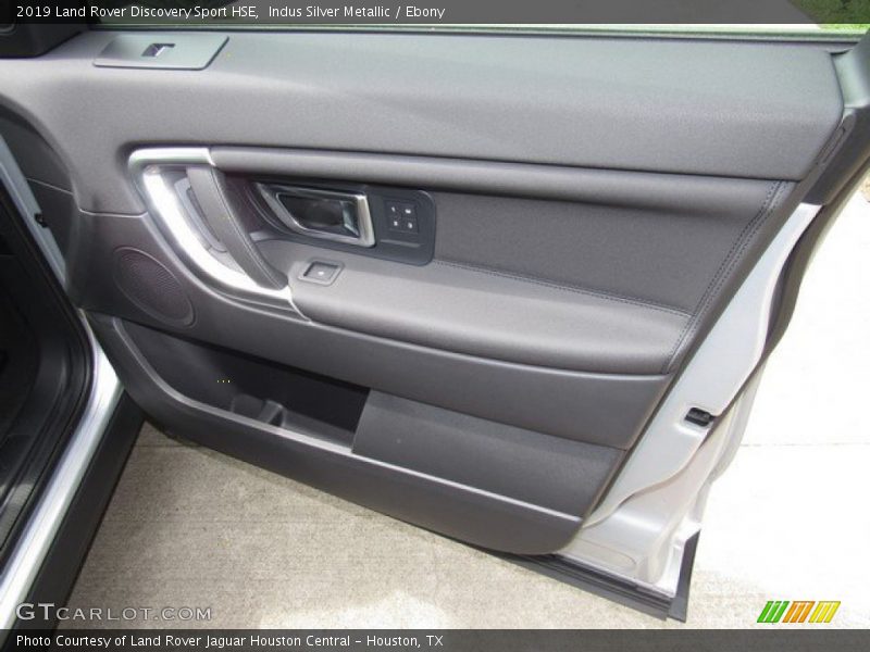 Indus Silver Metallic / Ebony 2019 Land Rover Discovery Sport HSE