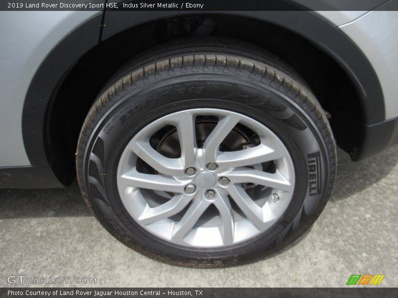 Indus Silver Metallic / Ebony 2019 Land Rover Discovery Sport HSE