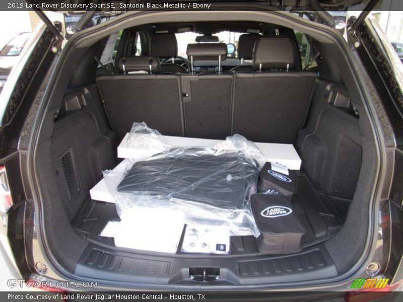 Santorini Black Metallic / Ebony 2019 Land Rover Discovery Sport SE