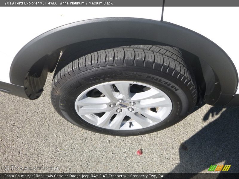 White Platinum / Medium Black 2019 Ford Explorer XLT 4WD