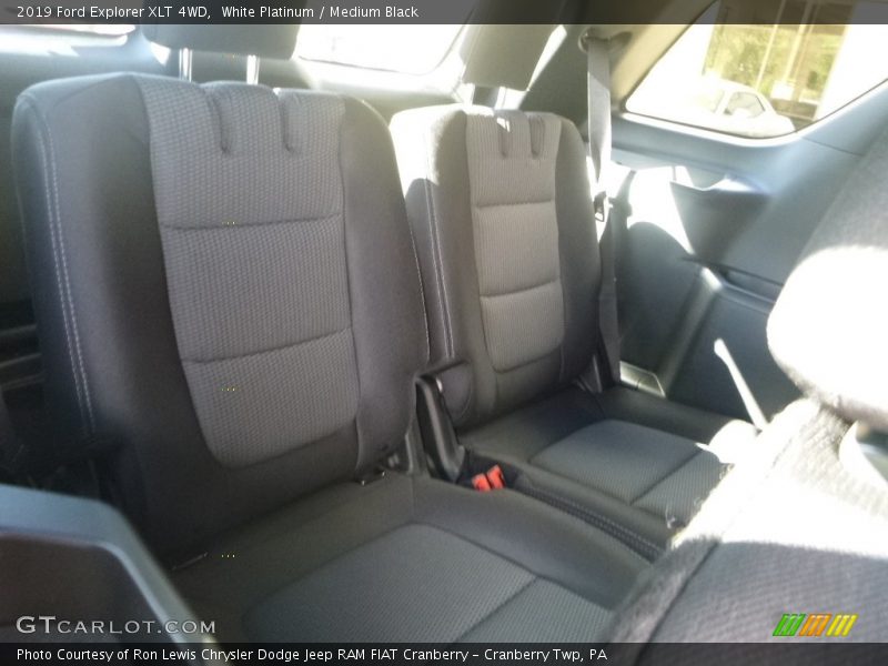 White Platinum / Medium Black 2019 Ford Explorer XLT 4WD