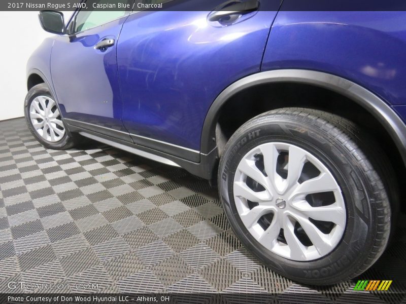 Caspian Blue / Charcoal 2017 Nissan Rogue S AWD