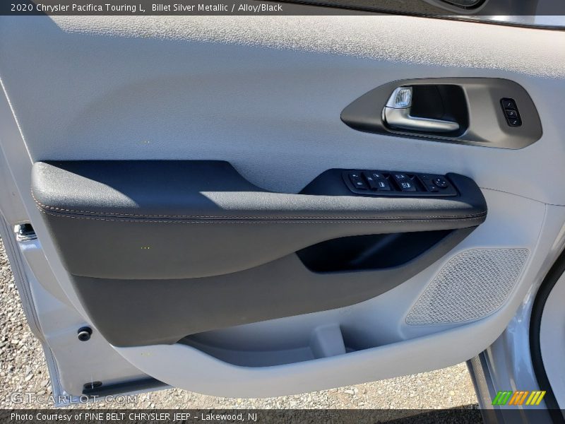Billet Silver Metallic / Alloy/Black 2020 Chrysler Pacifica Touring L
