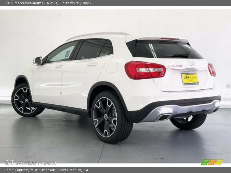 Polar White / Black 2019 Mercedes-Benz GLA 250