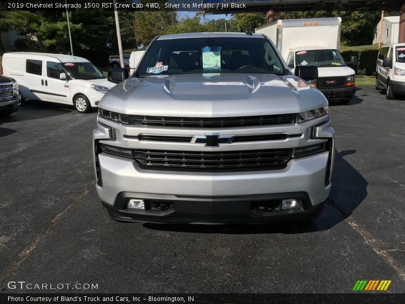 Silver Ice Metallic / Jet Black 2019 Chevrolet Silverado 1500 RST Crew Cab 4WD