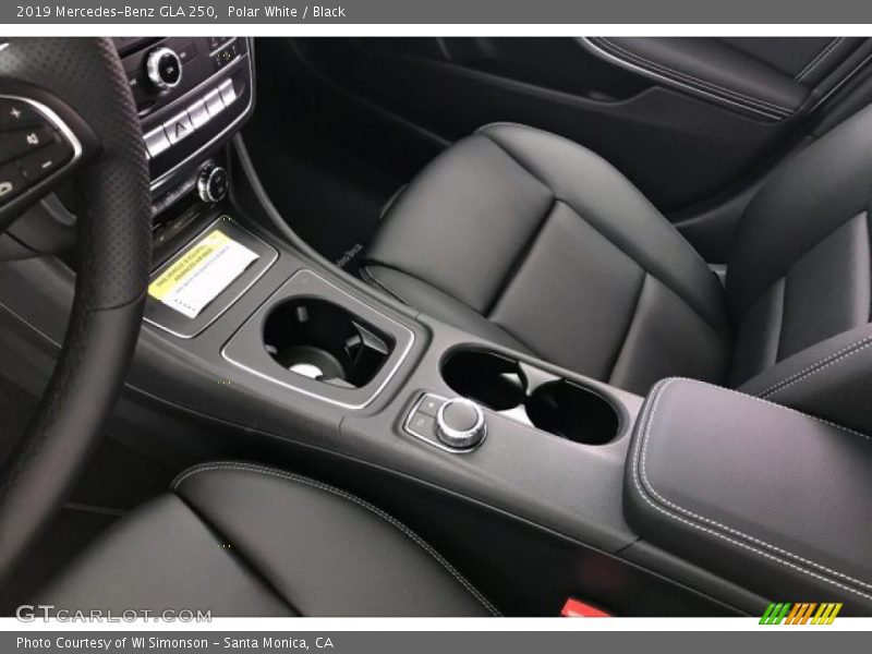 Polar White / Black 2019 Mercedes-Benz GLA 250
