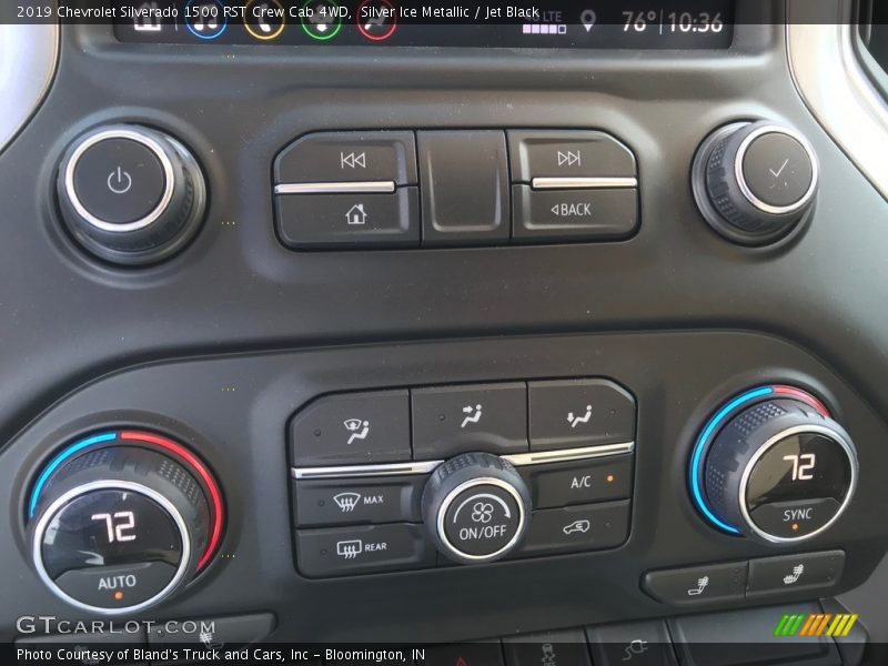 Silver Ice Metallic / Jet Black 2019 Chevrolet Silverado 1500 RST Crew Cab 4WD