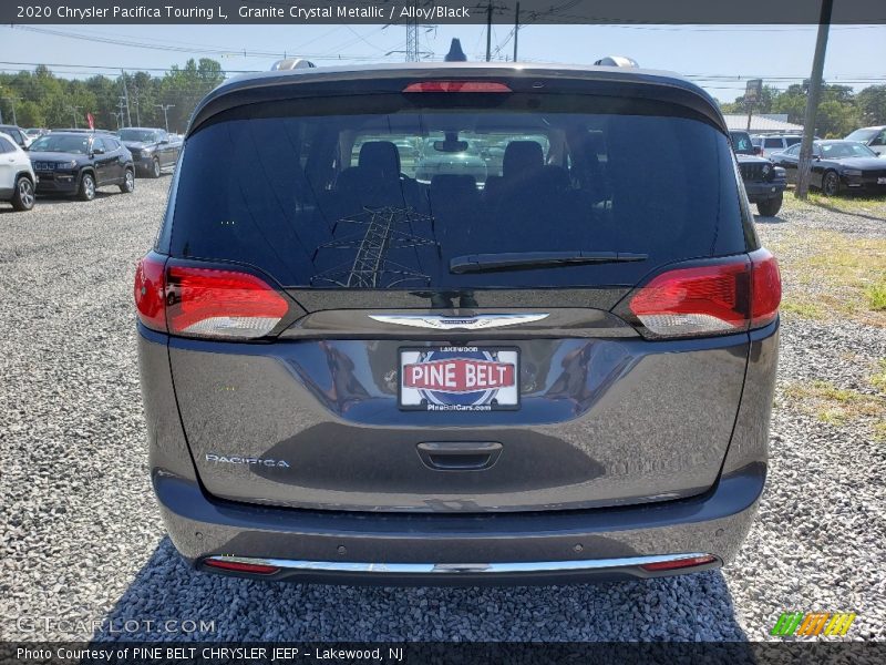 Granite Crystal Metallic / Alloy/Black 2020 Chrysler Pacifica Touring L