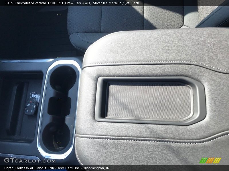 Silver Ice Metallic / Jet Black 2019 Chevrolet Silverado 1500 RST Crew Cab 4WD