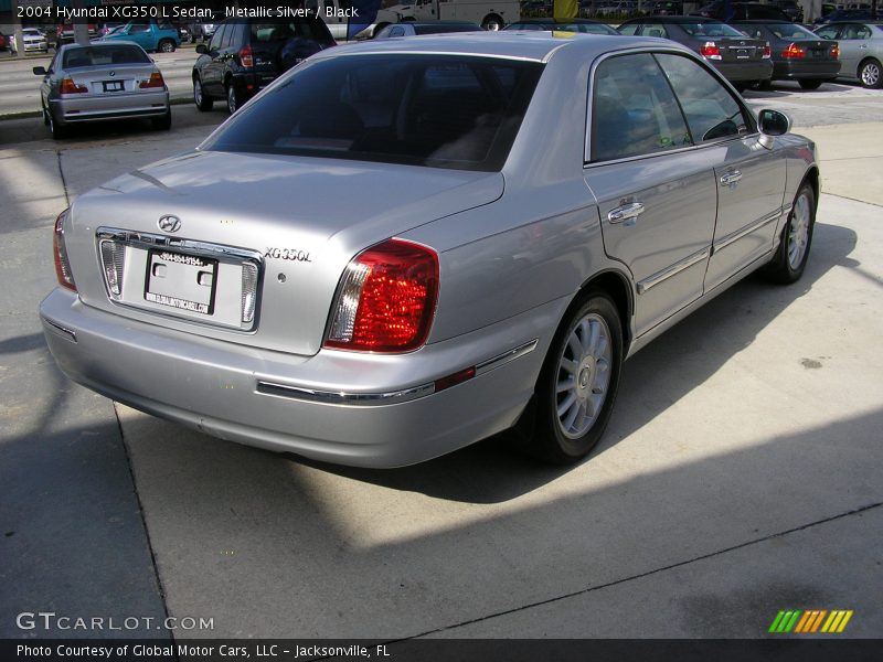 Metallic Silver / Black 2004 Hyundai XG350 L Sedan