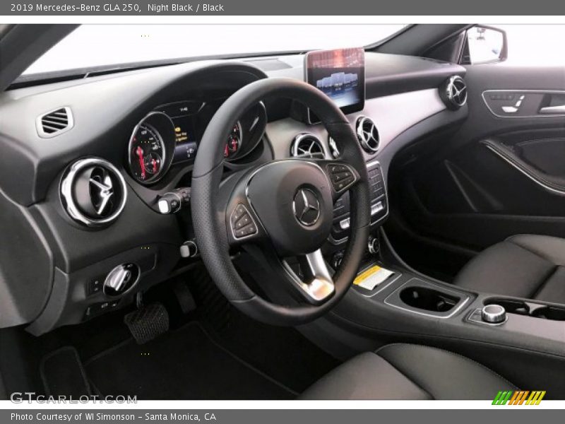 Night Black / Black 2019 Mercedes-Benz GLA 250