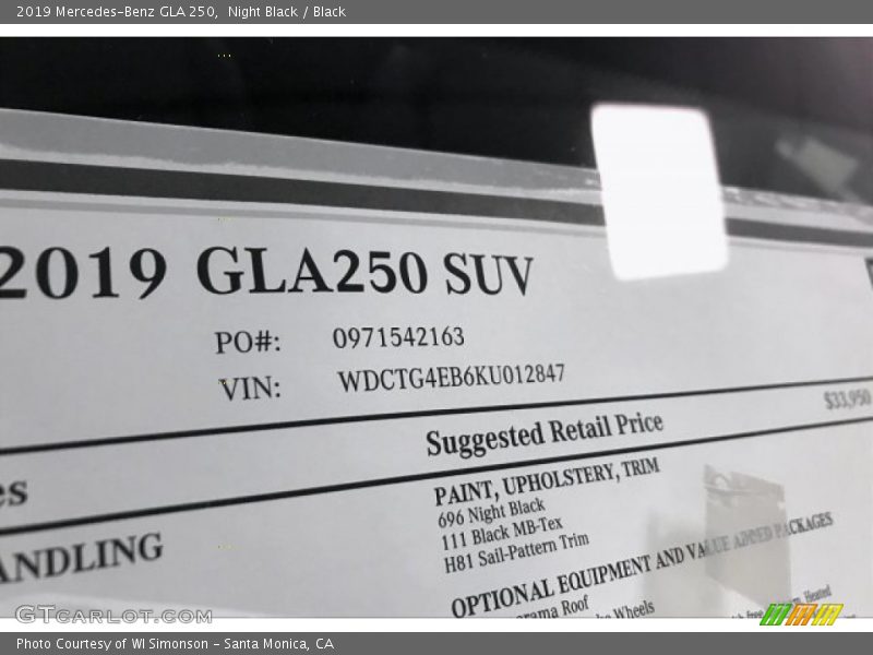 Night Black / Black 2019 Mercedes-Benz GLA 250