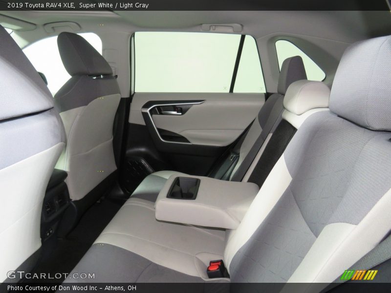 Super White / Light Gray 2019 Toyota RAV4 XLE